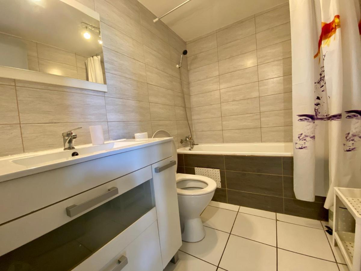 Kd - Appartement Au Coeur De การ์กาซอน ภายนอก รูปภาพ