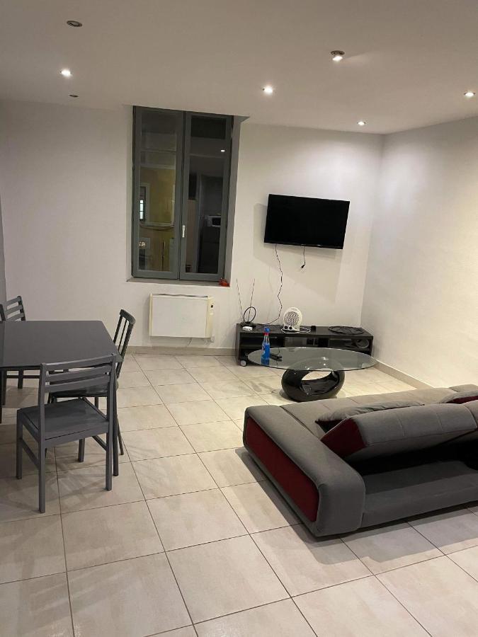 Kd - Appartement Au Coeur De การ์กาซอน ภายนอก รูปภาพ